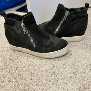 Steve Madden wedges sneakers